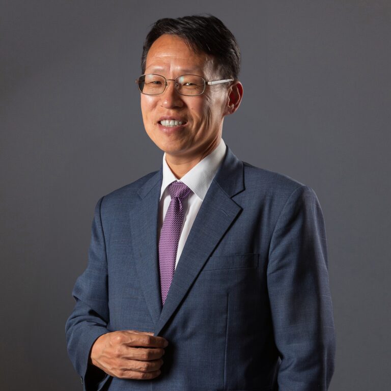 Kun Young Yu